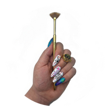 Load image into Gallery viewer, SKETCH ARTIST EYELINER BRUSH GRAPHIC LINER NEON MAKEUP NEON PIGMENT METAL HANDLE WEIGHTED BRUSH EASY GRIP FINE DETAIL DETAILER GOLD ARTIST PRO BRUSH PROFESSIONAL